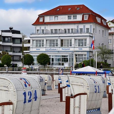 Hotel Strandschloesschen Lübeck Exterior foto