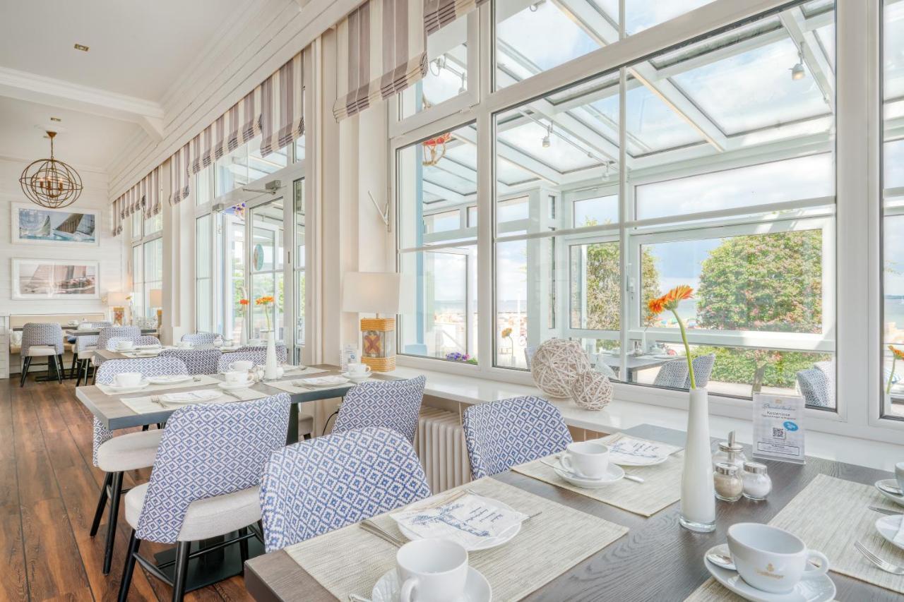 Hotel Strandschloesschen Lübeck Exterior foto